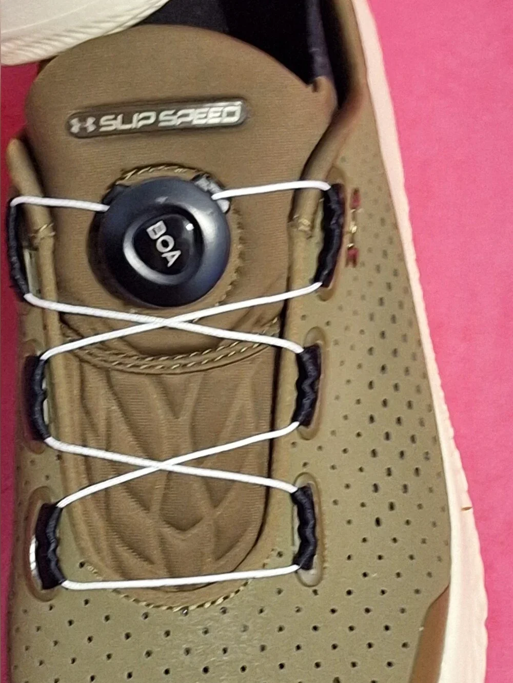 UNDER ARMOUR | Flow, Slip Speed